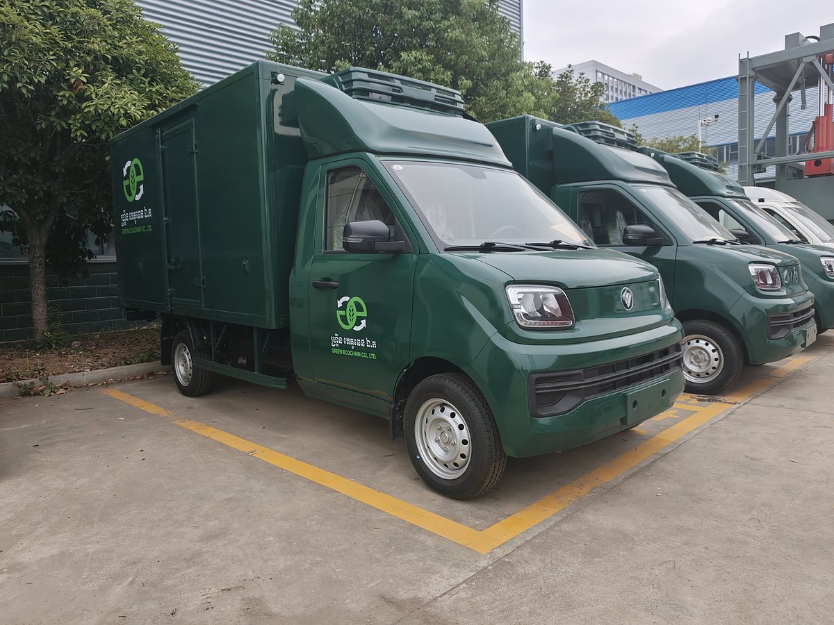 福田 3 吨纯电动冷藏车